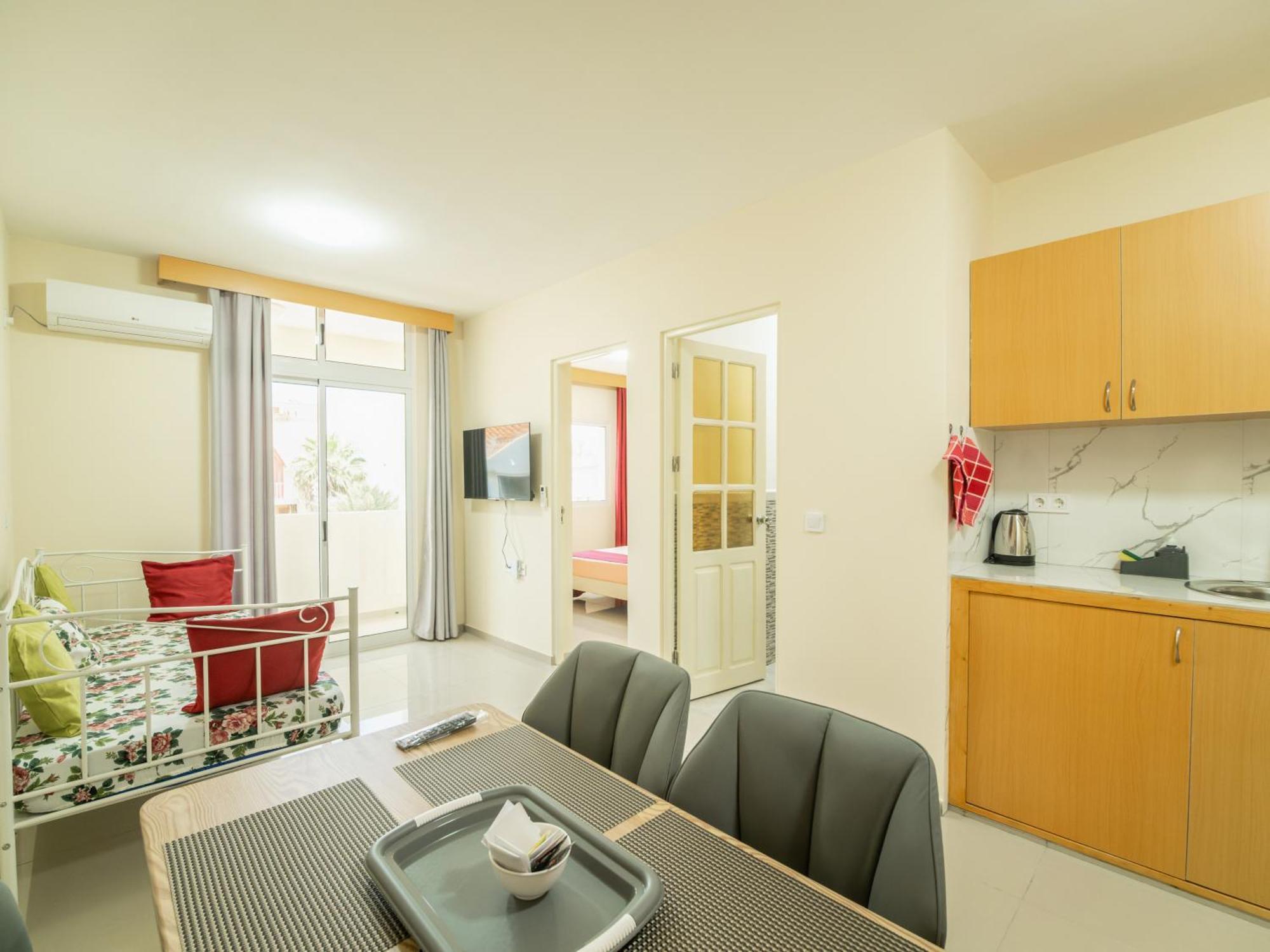 Residencial Liviamilena Santa Maria Apartment Ngoại thất bức ảnh